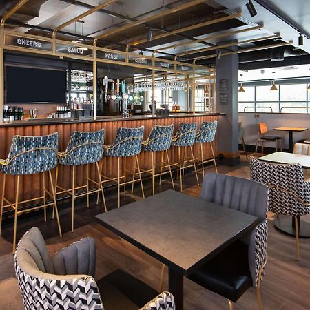 Ibis Styles London Gatwick Airport Otel Crawley  Dış mekan fotoğraf