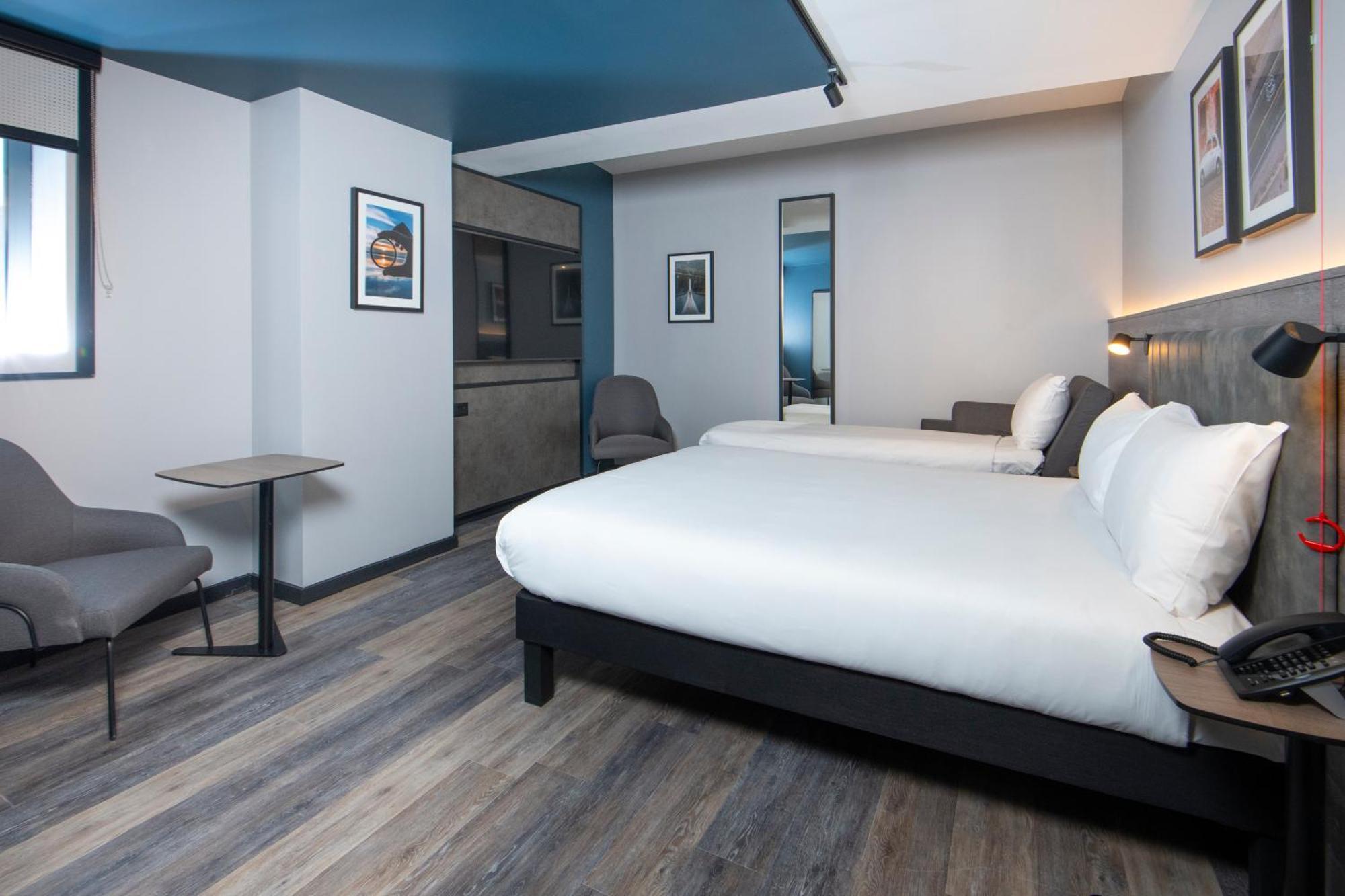 Ibis Styles London Gatwick Airport Otel Crawley  Dış mekan fotoğraf
