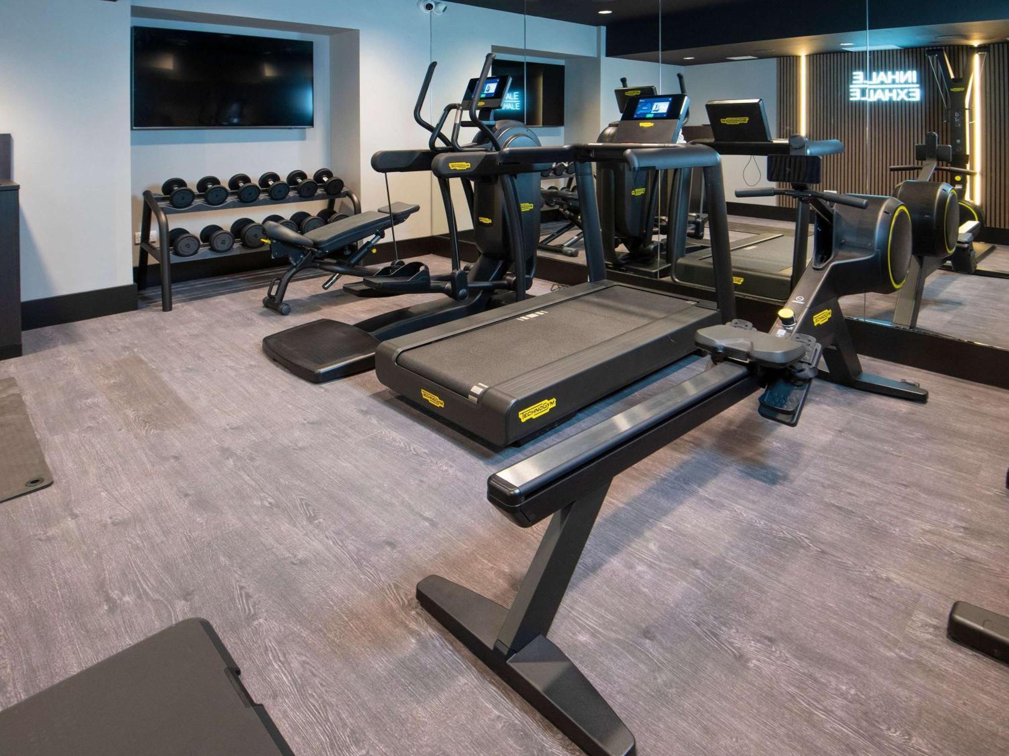 Ibis Styles London Gatwick Airport Otel Crawley  Dış mekan fotoğraf